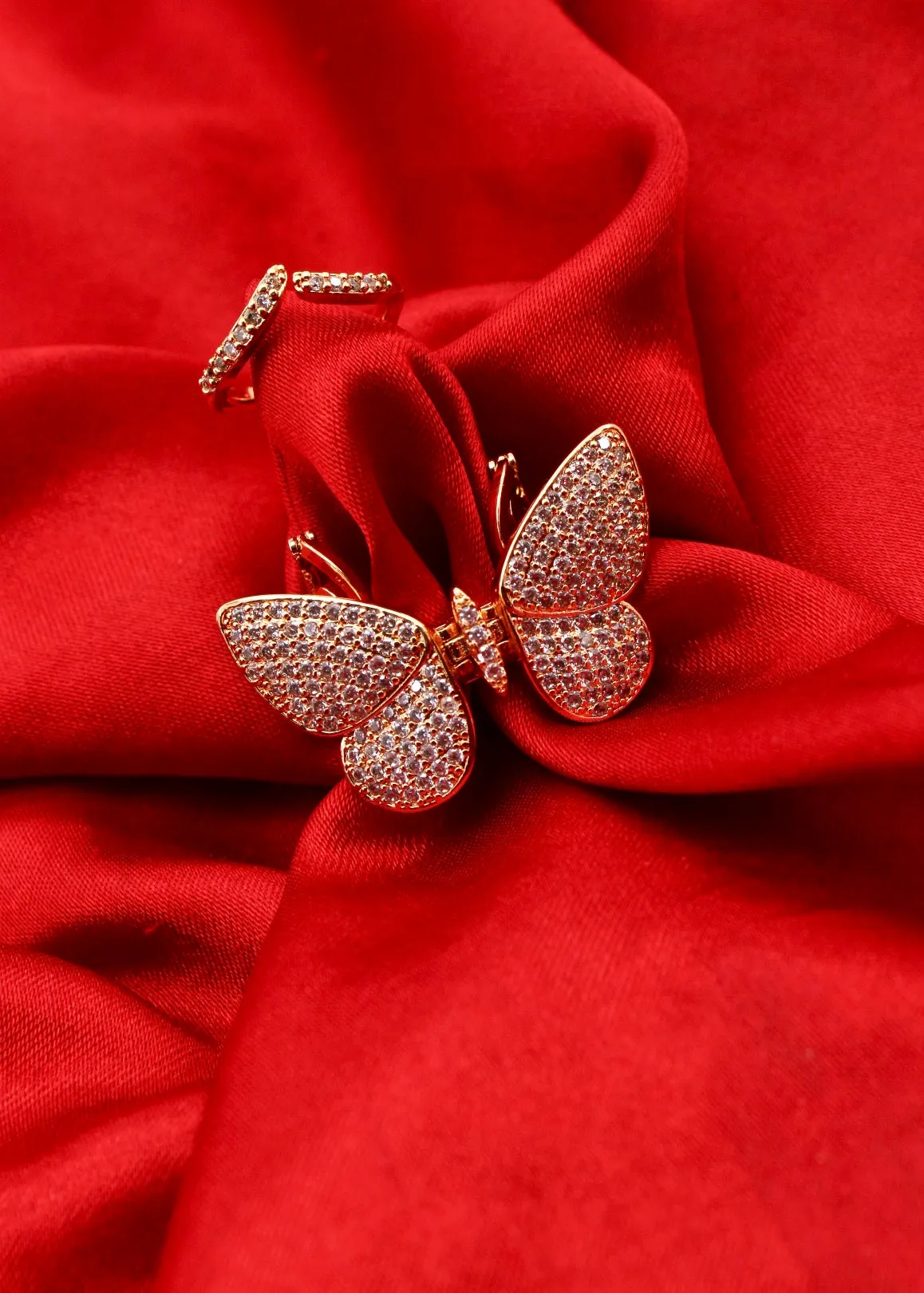 BUTTERFLY FINGER RING