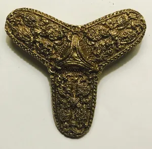 Folate Trefoil Brooch J-12