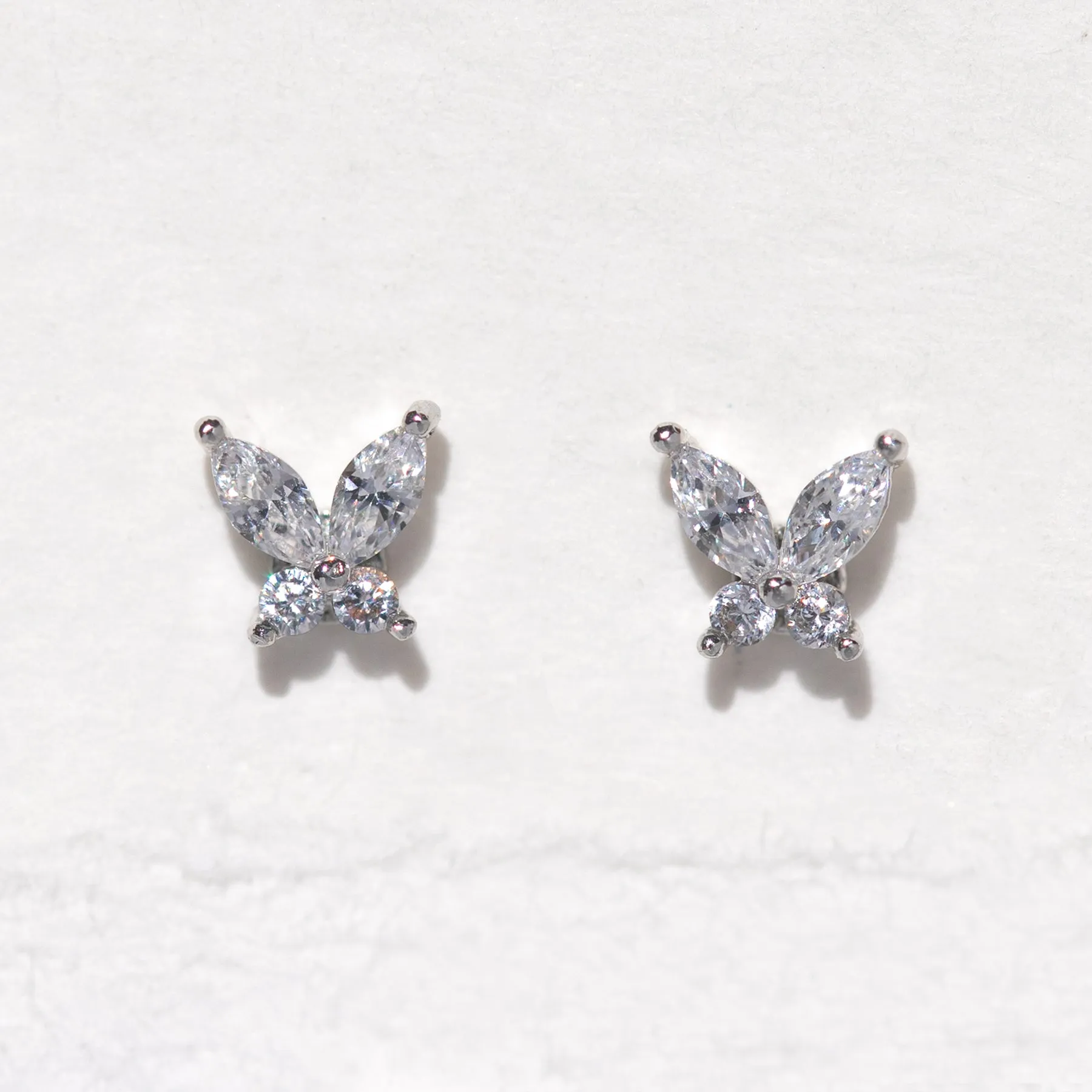 Mari Studs