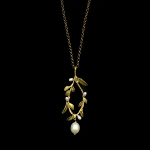 Victorian Vine Oval Pendant